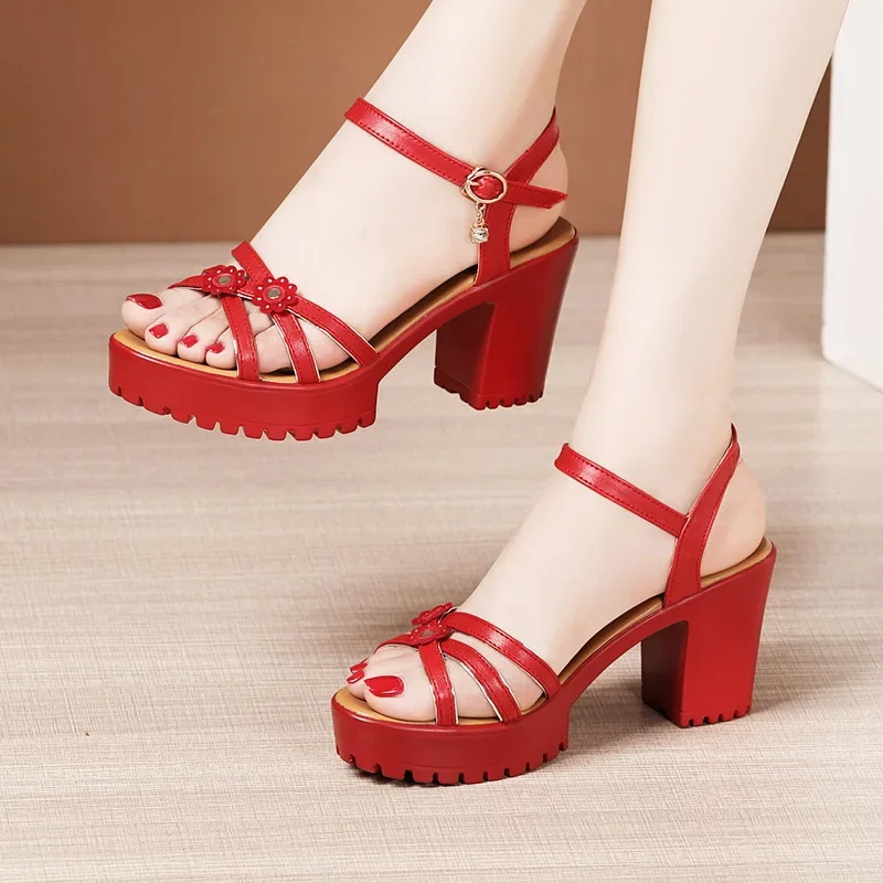 Sandal Platform Kulit Lembut M - Casual Sandal Leather ulasan dan harga